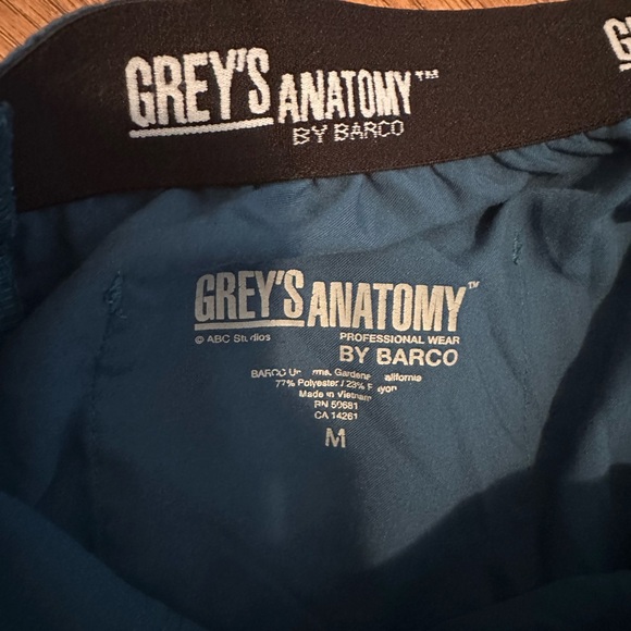 Grey’s Anatomy Scrub Bottoms - Picture 3 of 3